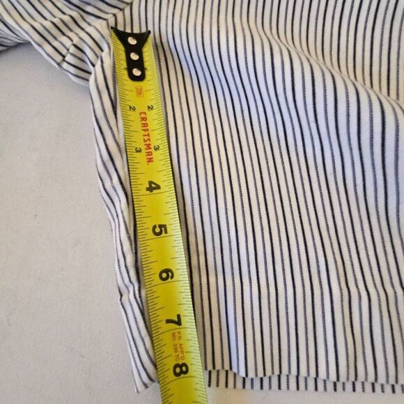Hilary Radley Womens Pinstripe Stretch Pull-on Bermuda Shorts Blue White Medium - Picture 7 of 8